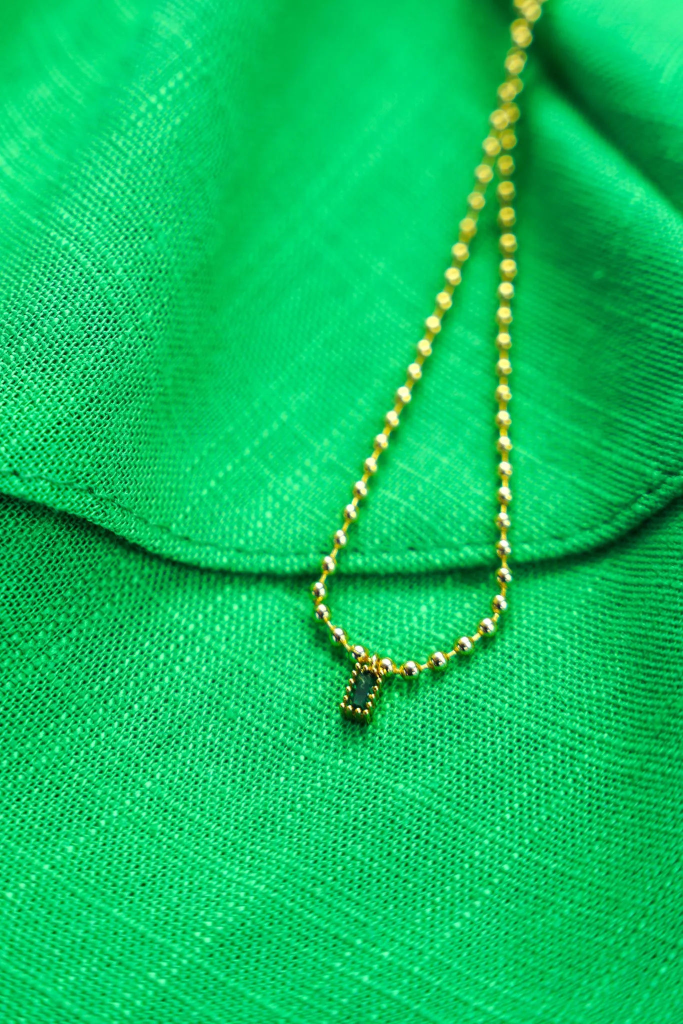 Green Pendant Choker